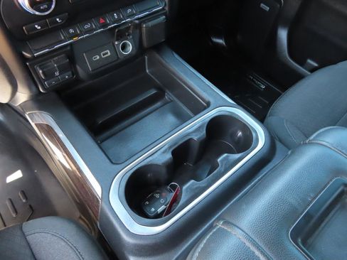 Used 2020 GMC Sierra 1500 Elevation AWD/4WD image 42