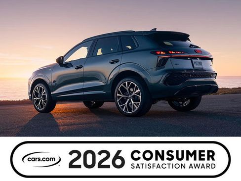 Used 2018 Volkswagen Tiguan SEL image 19