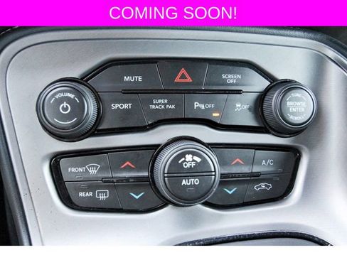 Used 2023 Dodge Challenger R/T w/ Plus Package image 25