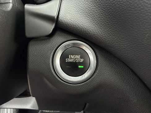 Used 2023 Chevrolet Equinox LT AWD/4WD image 23