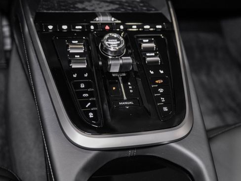 New 2026 Aston Martin DBX S image 40