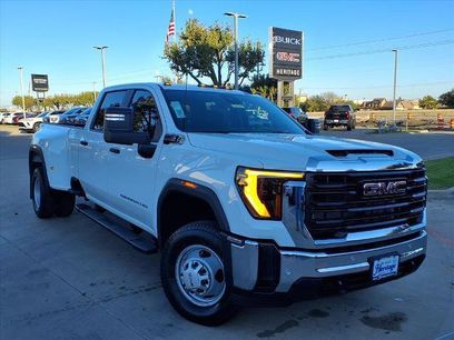 New 2026 GMC Sierra 3500 Pro w/ 1SA Pro Safety Plus Package