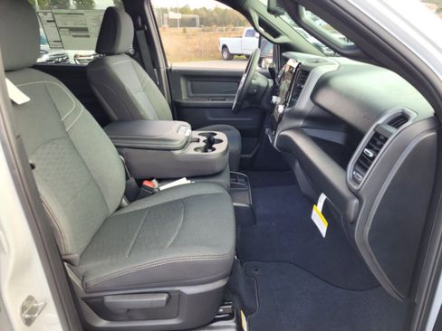 New 2026 RAM 3500 Tradesman image 12