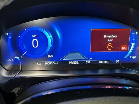 Used 2022 Ford Escape Titanium w/ Class II Trailer Tow Package image 24