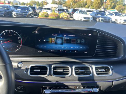 Certified 2023 Mercedes-Benz GLE 350 w/ Premium Package image 23