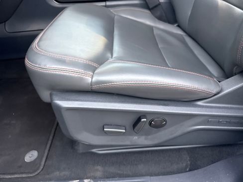 Used 2025 Ford Expedition Max Active image 36