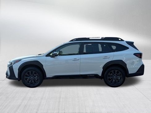 Used 2023 Subaru Outback Onyx Edition XT AWD/4WD image 4