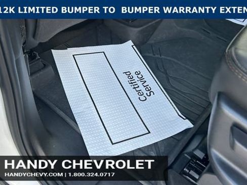 Certified 2025 Chevrolet Suburban High Country AWD/4WD image 36