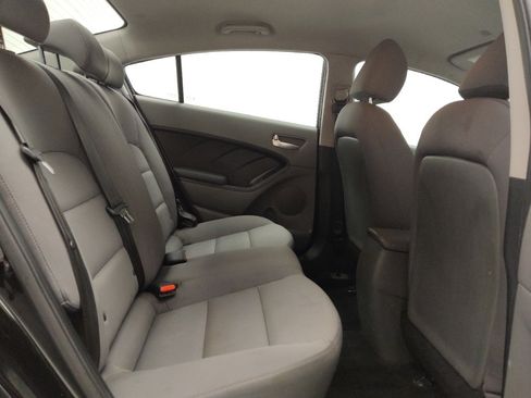 Used 2017 Kia Forte LX FWD image 19