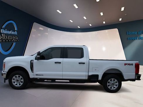 Used 2023 Ford F250 XLT w/ FX4 Off-Road Package image 7