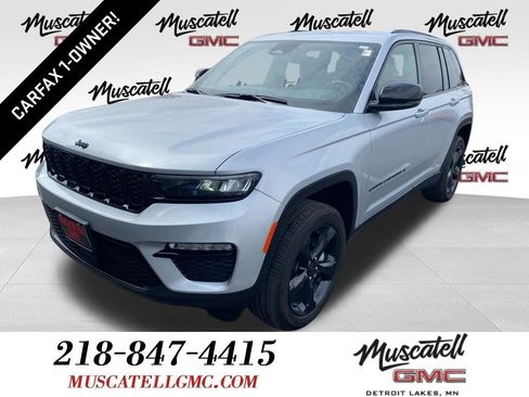 Used 2024 Jeep Grand Cherokee Limited w/ Black Appearance Package AWD/4WD image 1