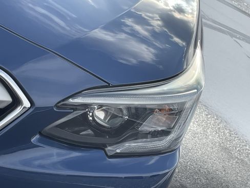 Used 2021 Subaru Outback Premium image 10