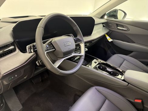 New 2026 Audi Q3 quattro 2.0T AWD/4WD image 4