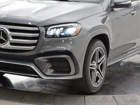 New 2026 Mercedes-Benz GLS 450 4MATIC image 11