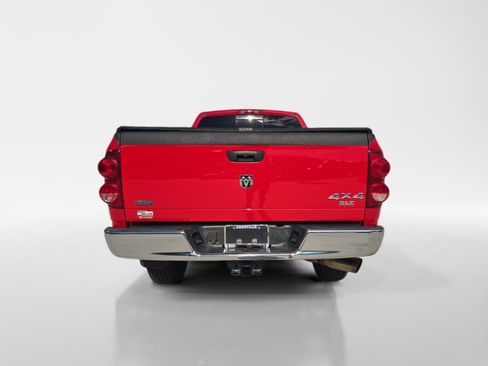 Used 2008 Dodge Ram 2500 Truck SXT w/ Popular Equipment Group AWD/4WD image 4