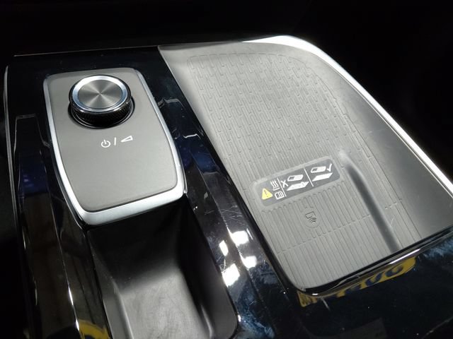 Used 2025 Buick Enclave Preferred FWD image 31
