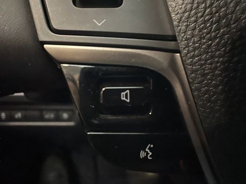 Used 2025 Toyota Camry XSE image 21