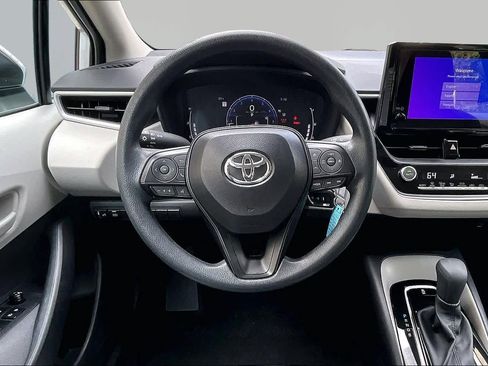 Certified 2026 Toyota Corolla LE FWD image 6