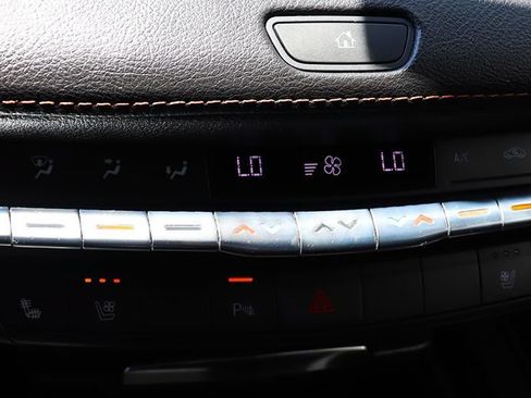 Used 2020 Cadillac XT4 Sport FWD image 47