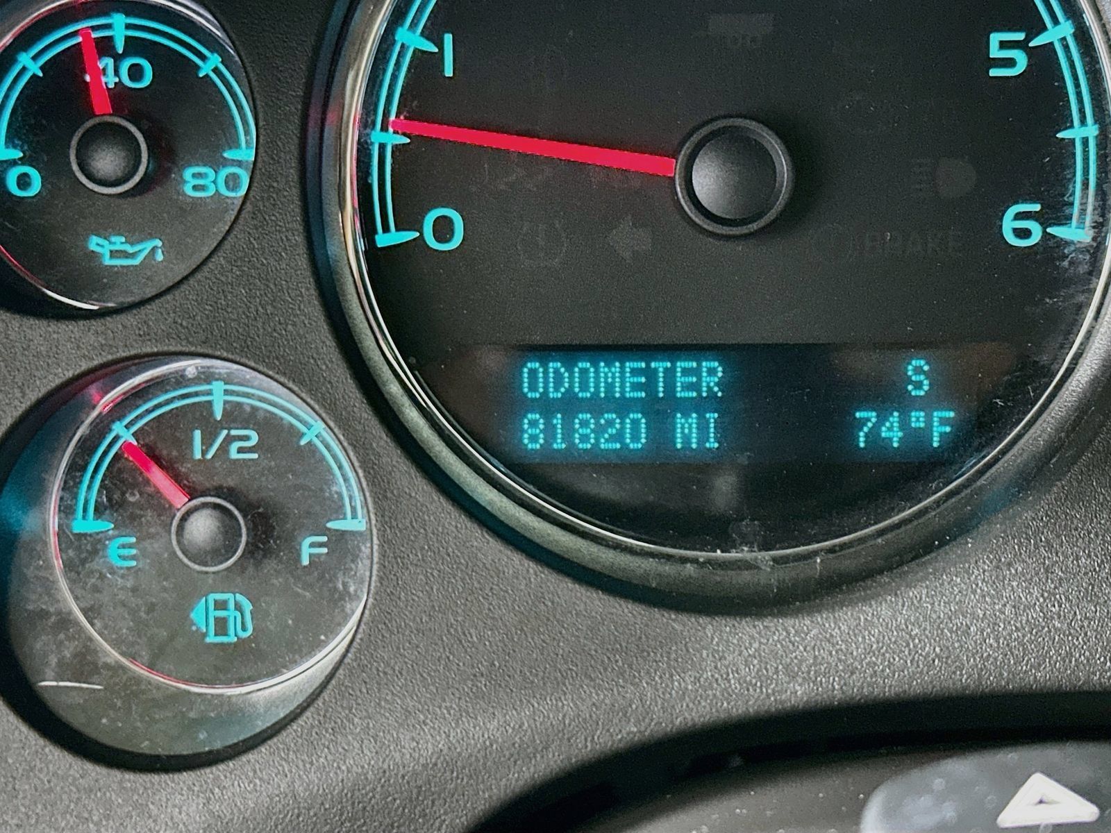 Used 2013 Chevrolet Tahoe LT w/ Luxury Package AWD/4WD image 13
