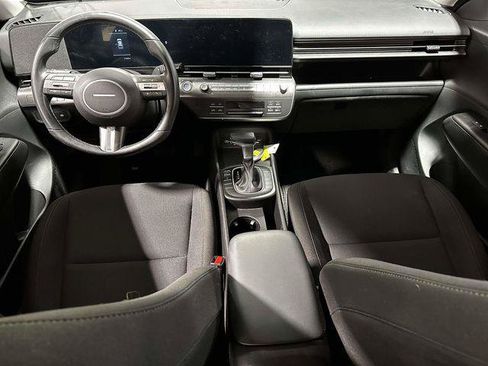 Certified 2024 Hyundai Kona SEL AWD/4WD image 16