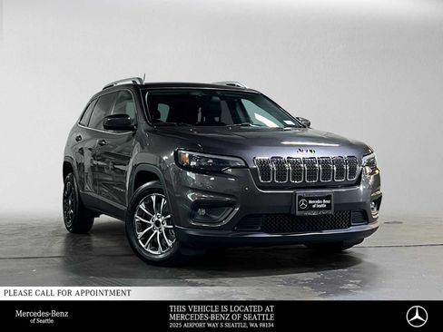 Used 2019 Jeep Cherokee Latitude Plus FWD image 1