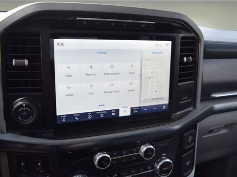 Used 2023 Ford F150 Limited image 16