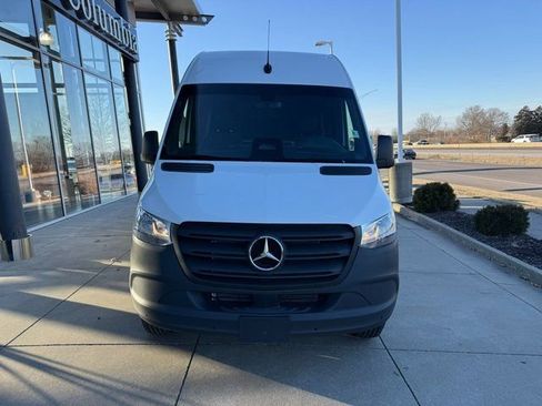New 2025 Mercedes-Benz Sprinter 2500 image 2