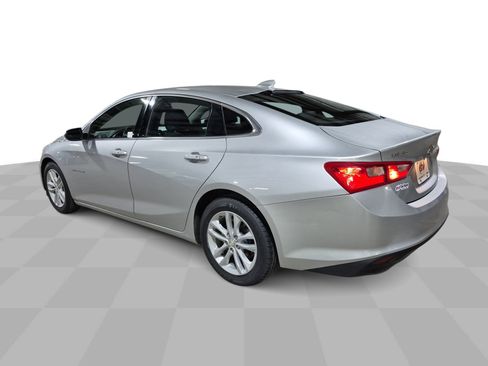 Certified 2018 Chevrolet Malibu LT FWD image 7