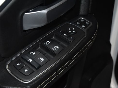 Used 2024 RAM 2500 Big Horn image 5