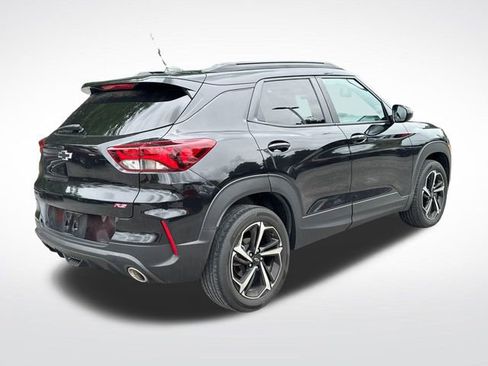 Used 2023 Chevrolet TrailBlazer RS w/ Sun and Liftgate Package AWD/4WD image 6