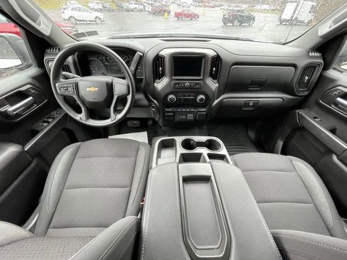 Certified 2024 Chevrolet Silverado 1500 Custom image 25