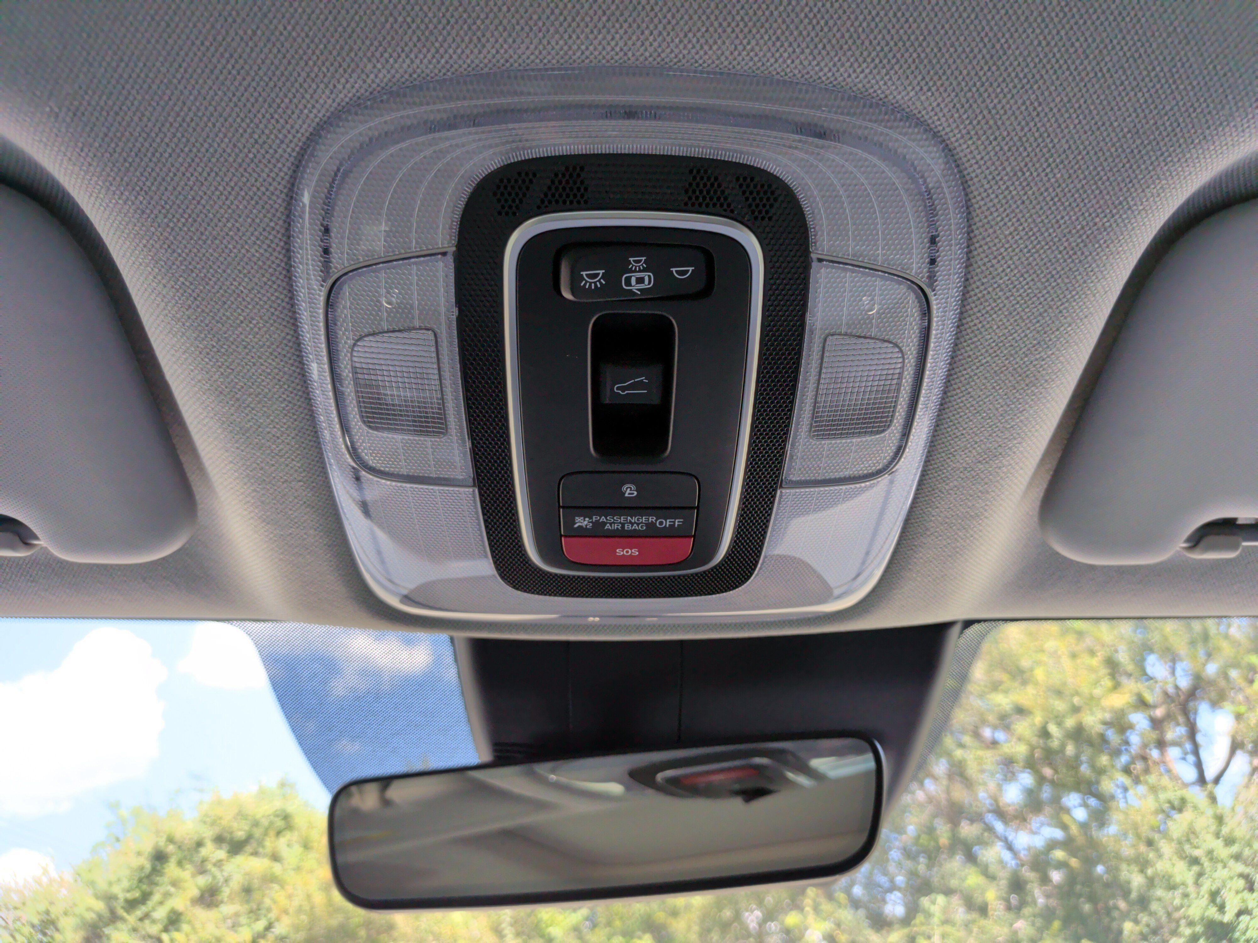 Used 2022 Hyundai Elantra Limited FWD image 31