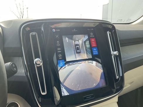 New 2026 Volvo XC40 B5 Plus w/ Protection Package Premier image 27