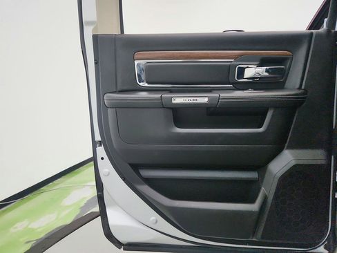Used 2018 RAM 2500 Laramie AWD/4WD image 21