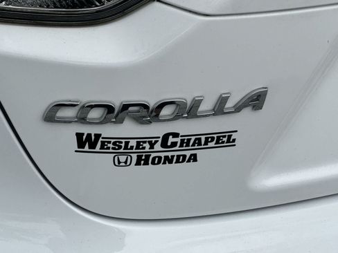 Used 2023 Toyota Corolla LE w/ LE Convenience Package FWD image 11