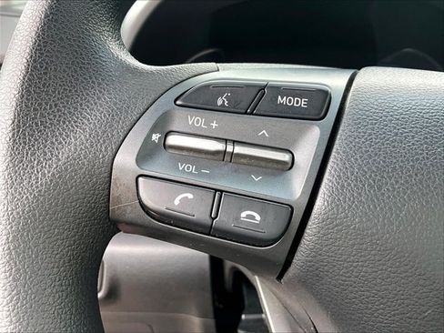 Used 2018 Hyundai Kona SE FWD image 20