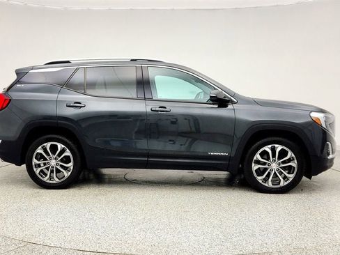 Used 2020 GMC Terrain SLT w/ Preferred Package image 4