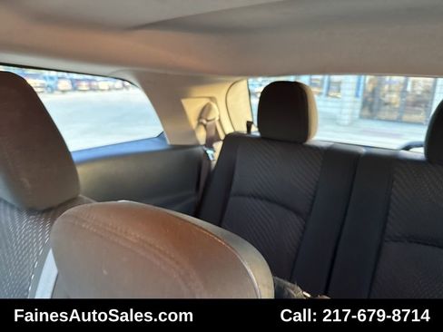 Used 2019 Dodge Journey SE image 38