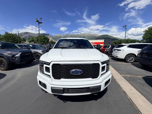 Used 2020 Ford F150 Lariat w/ Equipment Group 502A Luxury AWD/4WD image 9