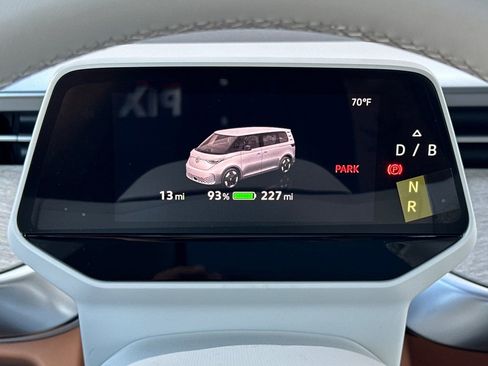 New 2025 Volkswagen ID. Buzz 1st Edition image 24