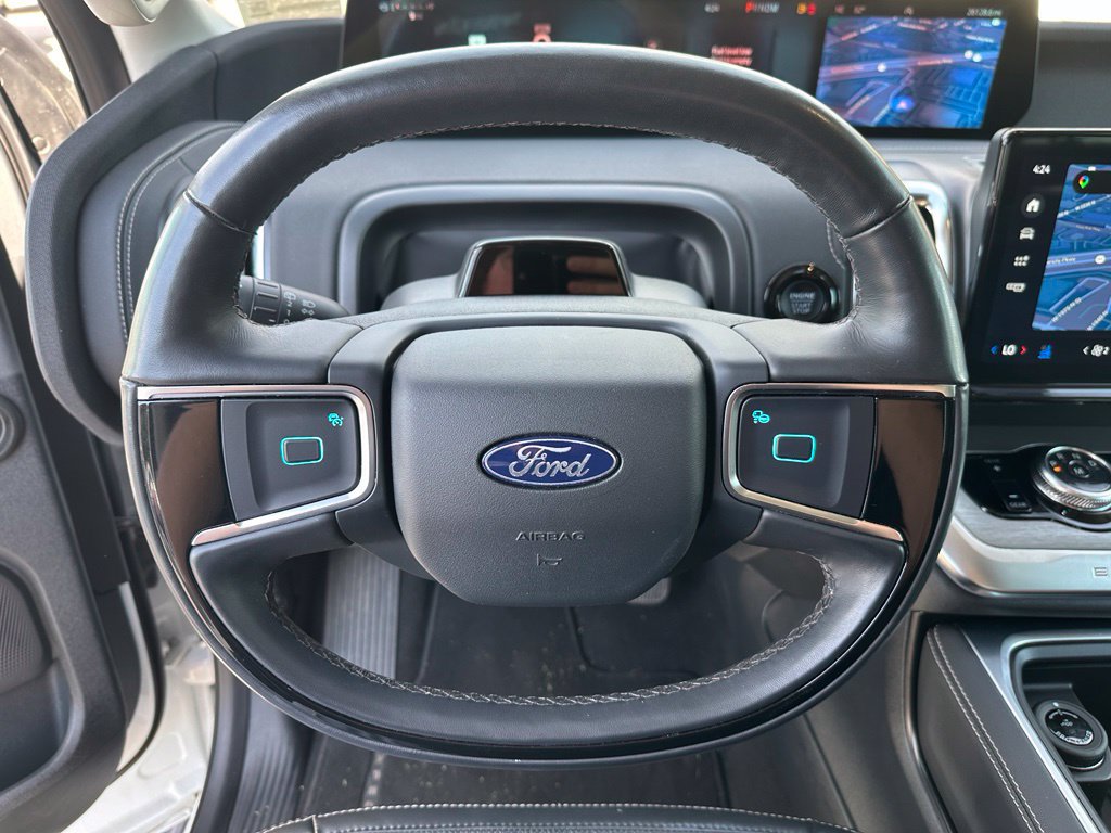 Certified 2025 Ford Expedition Platinum AWD/4WD image 32