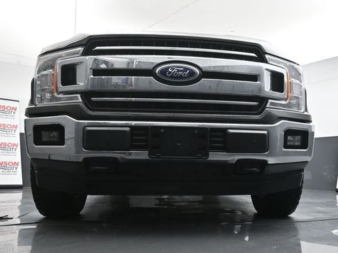 Used 2020 Ford F150 XLT image 19