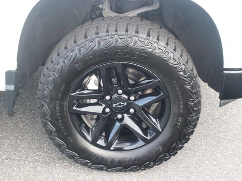 Used 2024 Chevrolet Silverado 1500 Custom Trail Boss w/ Realtree Special Edition AWD/4WD image 36