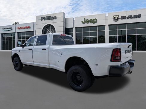 New 2026 RAM 3500 Tradesman AWD/4WD image 5