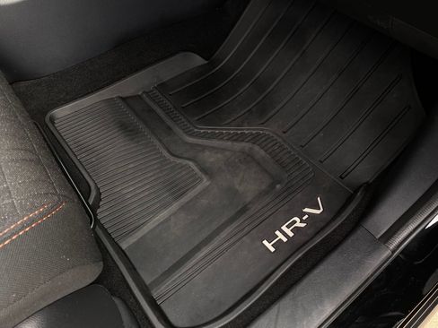 Certified 2025 Honda HR-V Sport image 14