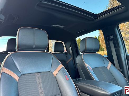 Certified 2024 GMC Canyon AT4 w/ Technology Package image 18