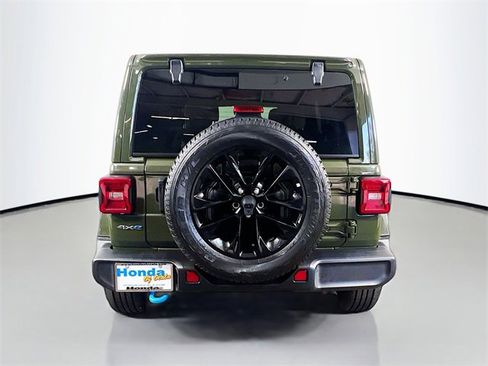 Used 2022 Jeep Wrangler Unlimited Sahara image 22