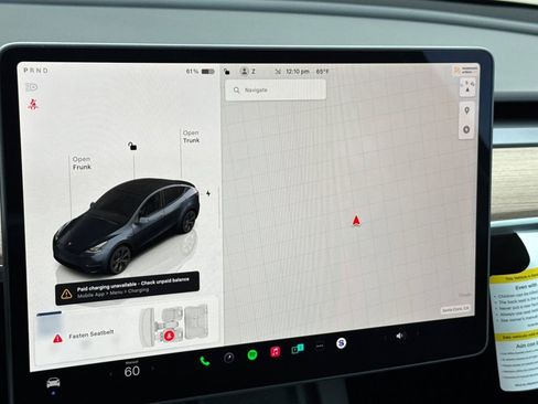 Used 2025 Tesla Model Y Long Range image 17