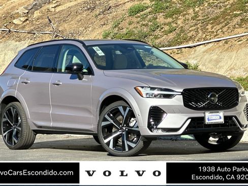 New 2026 Volvo XC60 B5 Ultra image 1
